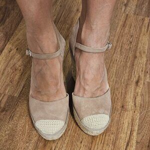 Espadrille Wedges size 5.5 (Brand - Vince Camuto )